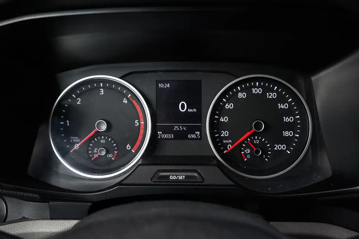 VOLKSWAGEN CRAFTER