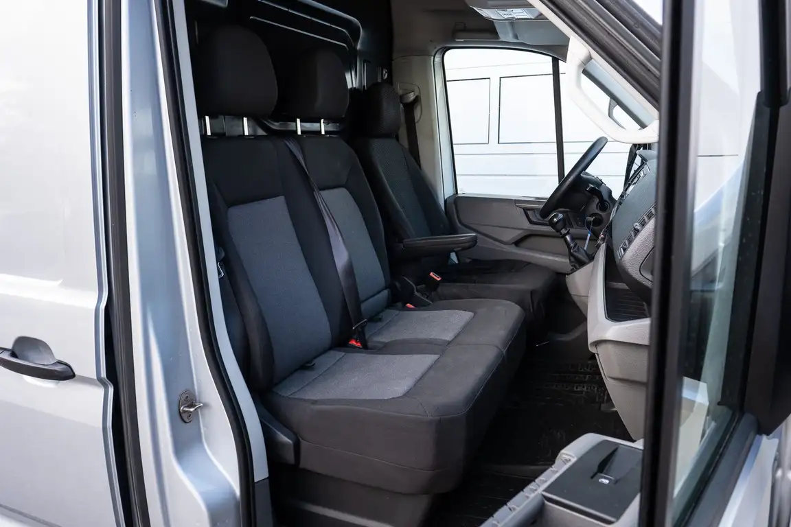 VOLKSWAGEN CRAFTER