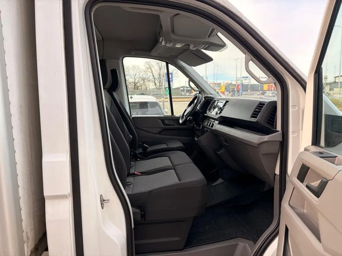 VOLKSWAGEN CRAFTER