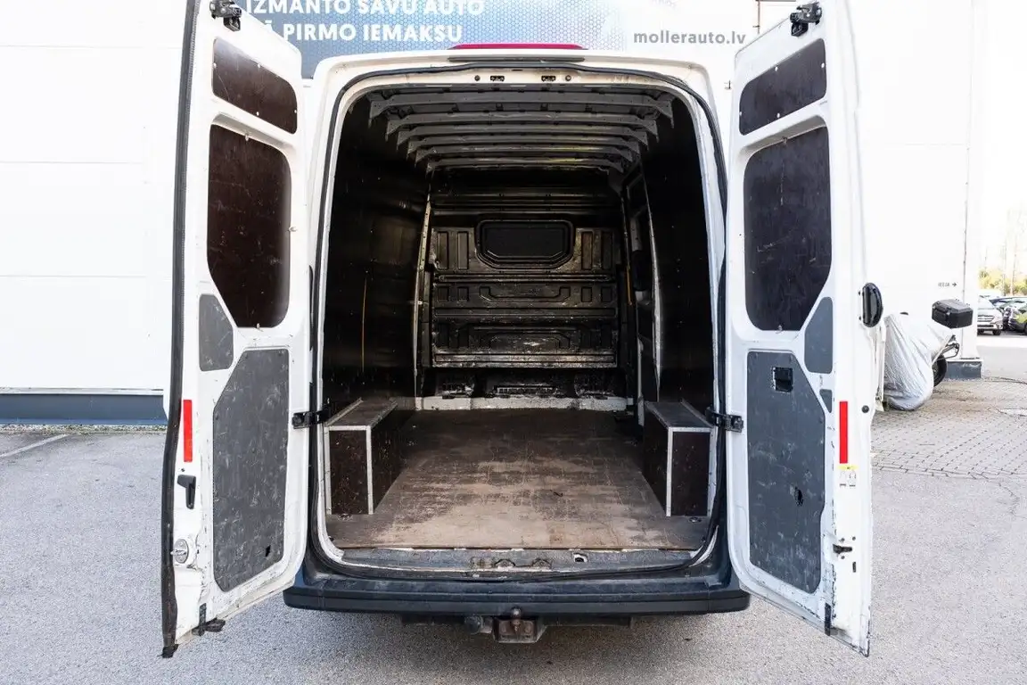 VOLKSWAGEN CRAFTER