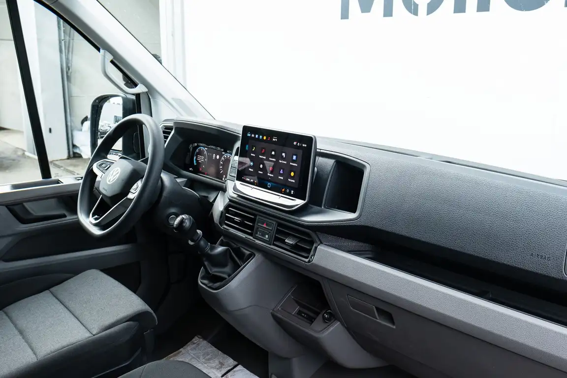 VOLKSWAGEN CRAFTER
