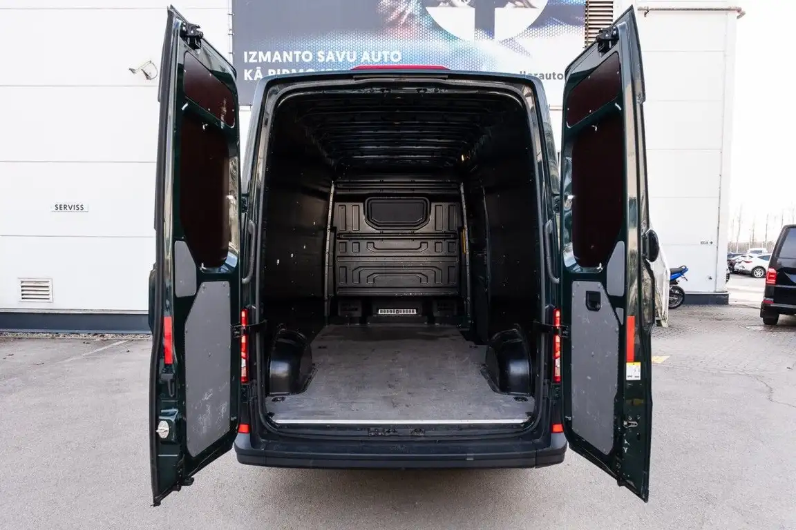 VOLKSWAGEN CRAFTER