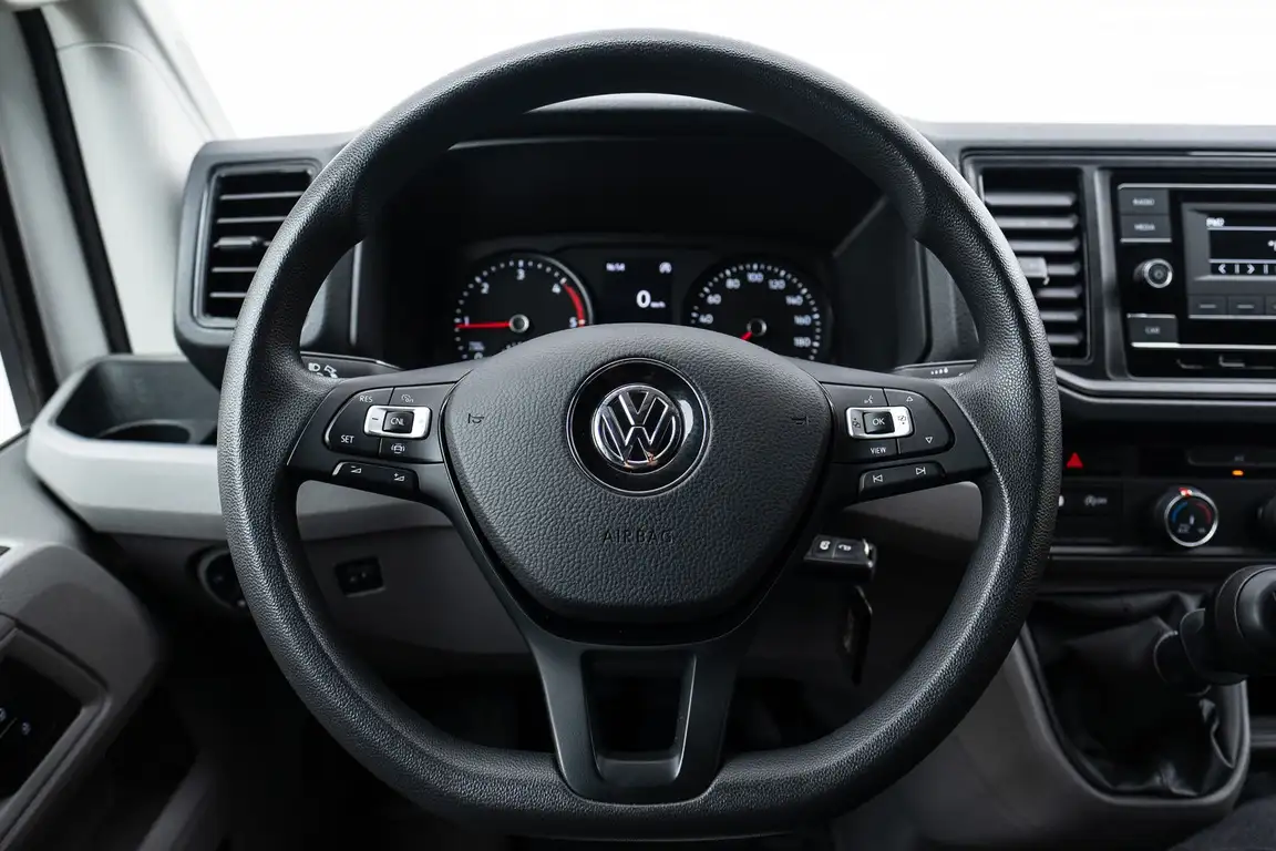 VOLKSWAGEN CRAFTER