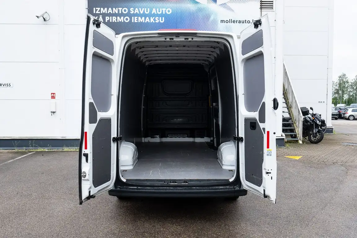 VOLKSWAGEN CRAFTER