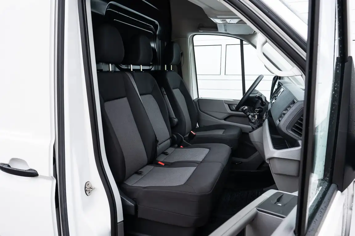 VOLKSWAGEN CRAFTER