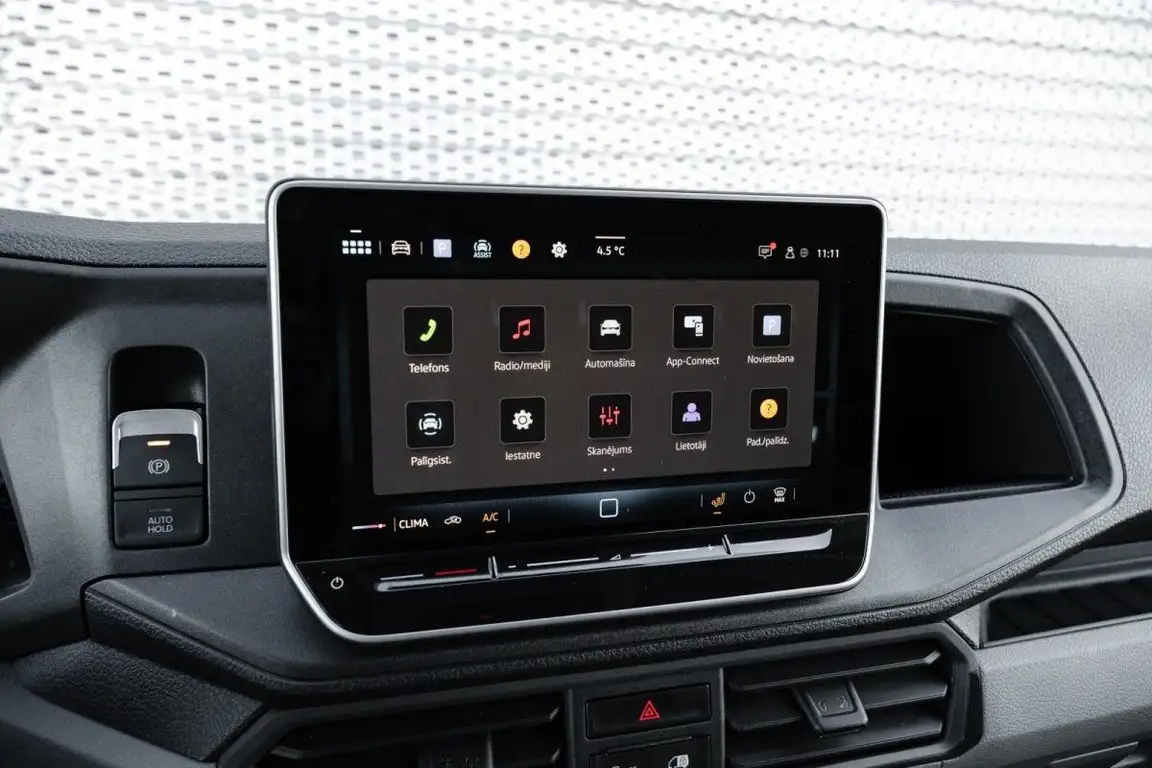 VOLKSWAGEN CRAFTER