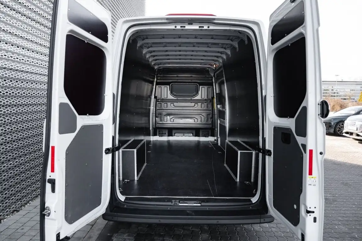 VOLKSWAGEN CRAFTER