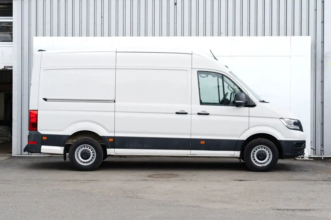 VOLKSWAGEN CRAFTER