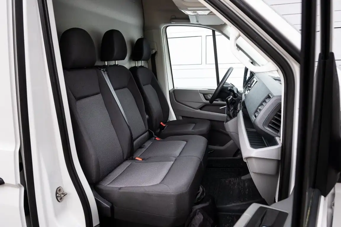 VOLKSWAGEN CRAFTER