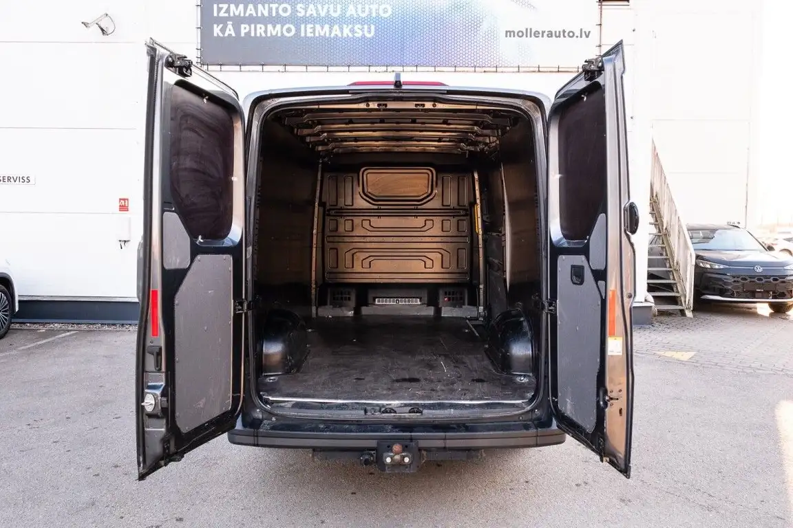 VOLKSWAGEN CRAFTER