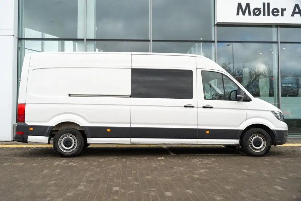 VOLKSWAGEN CRAFTER