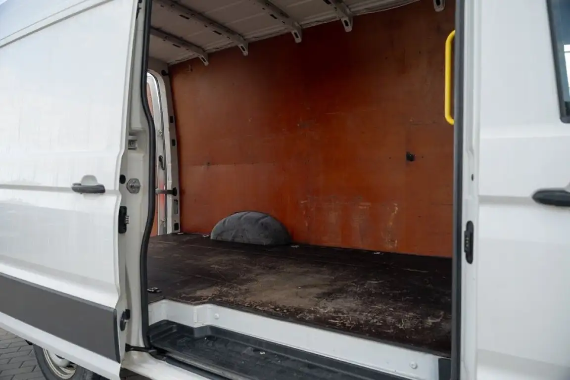 VOLKSWAGEN CRAFTER