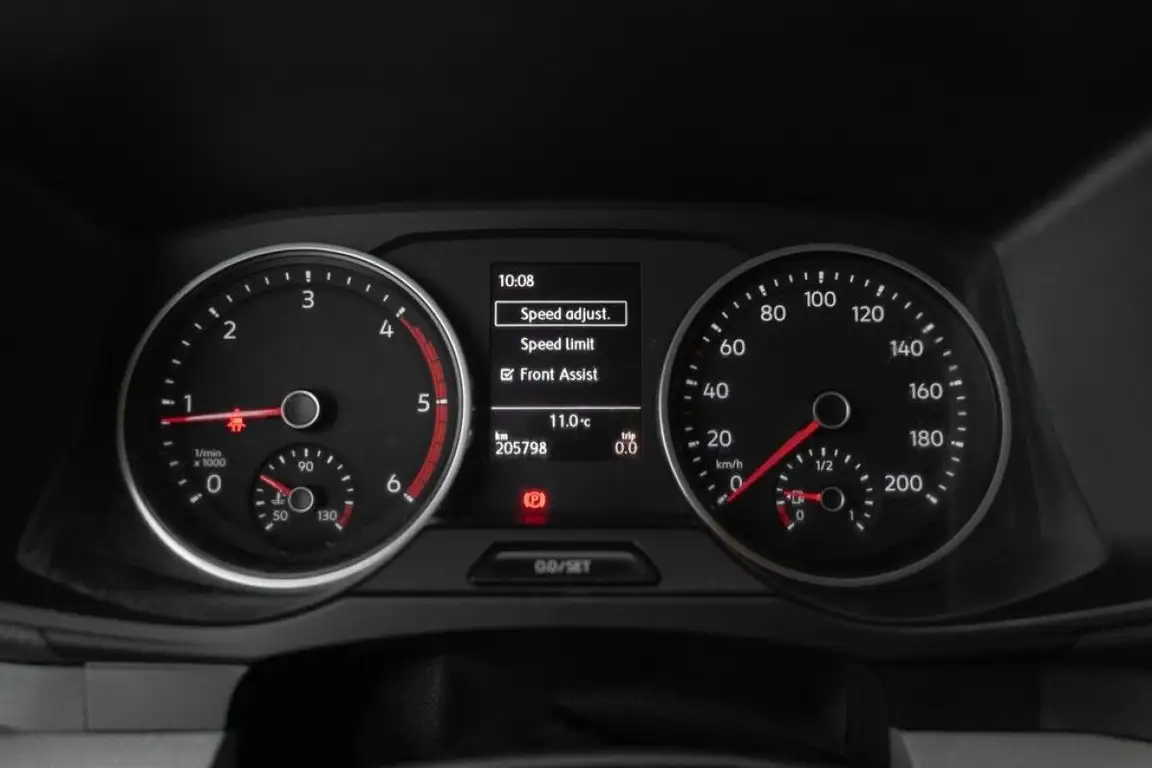 VOLKSWAGEN CRAFTER