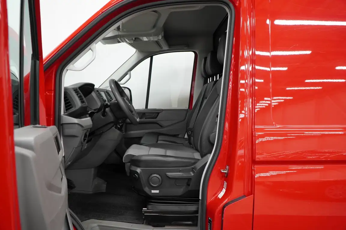 VOLKSWAGEN CRAFTER