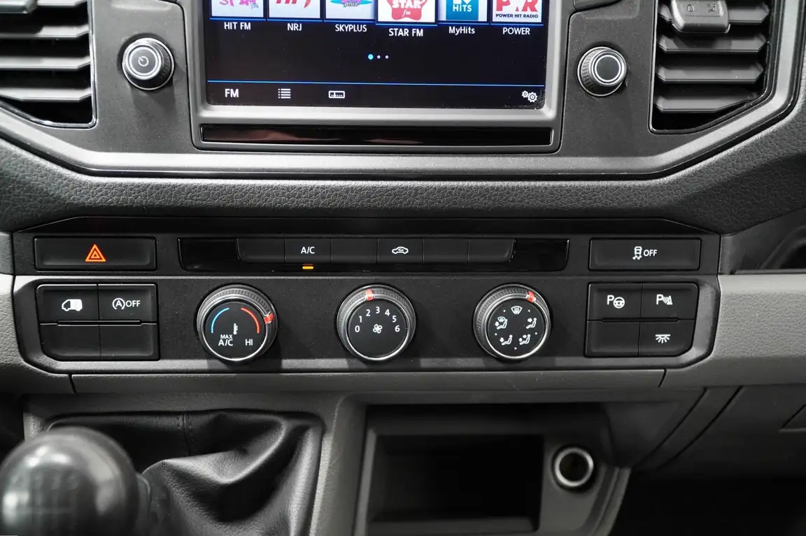 VOLKSWAGEN CRAFTER
