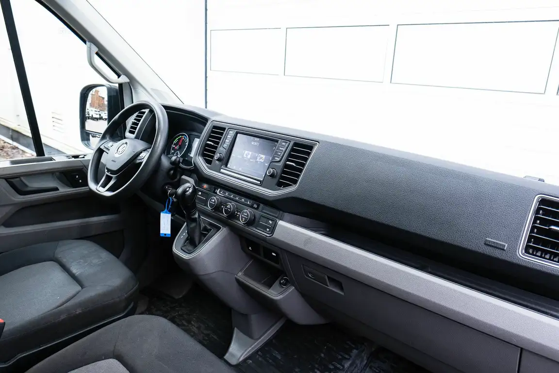 VOLKSWAGEN CRAFTER