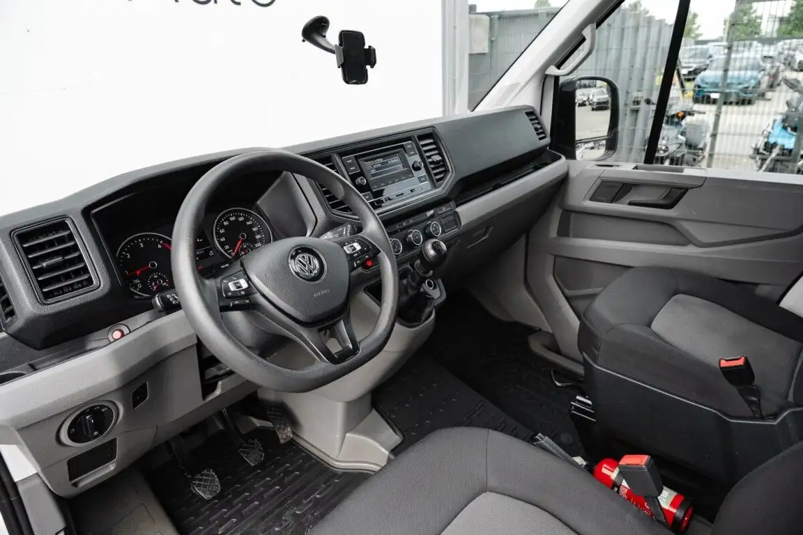 VOLKSWAGEN CRAFTER