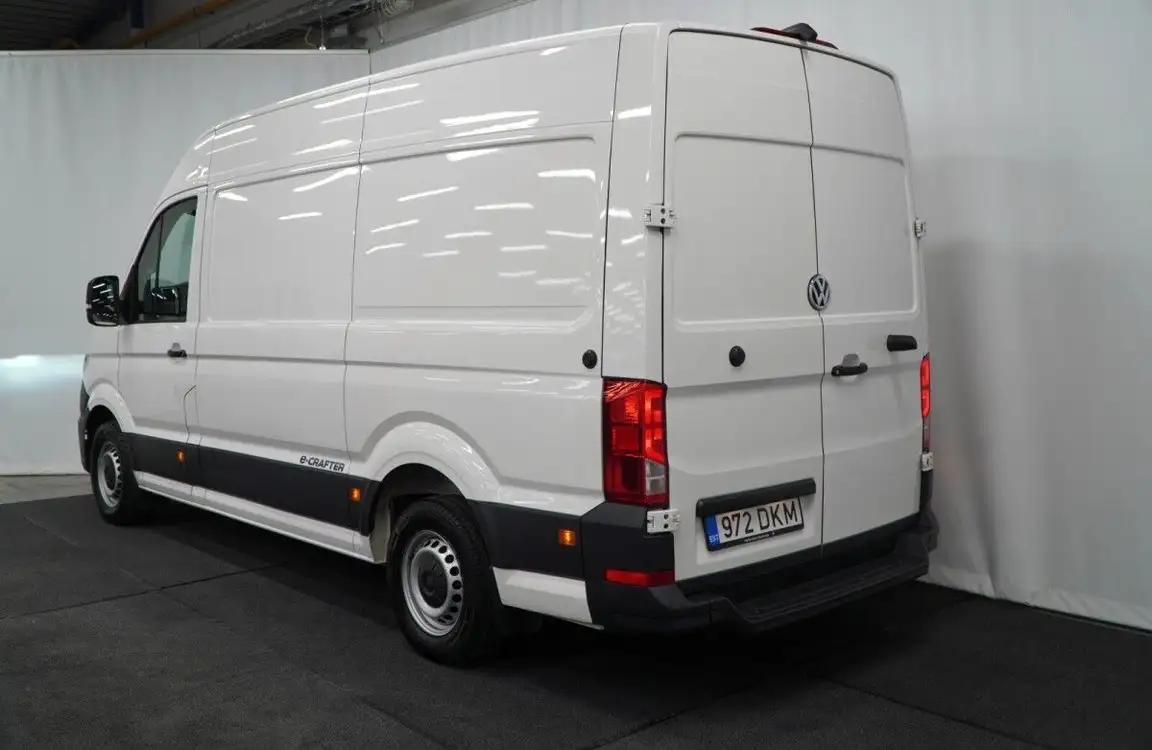 VOLKSWAGEN CRAFTER