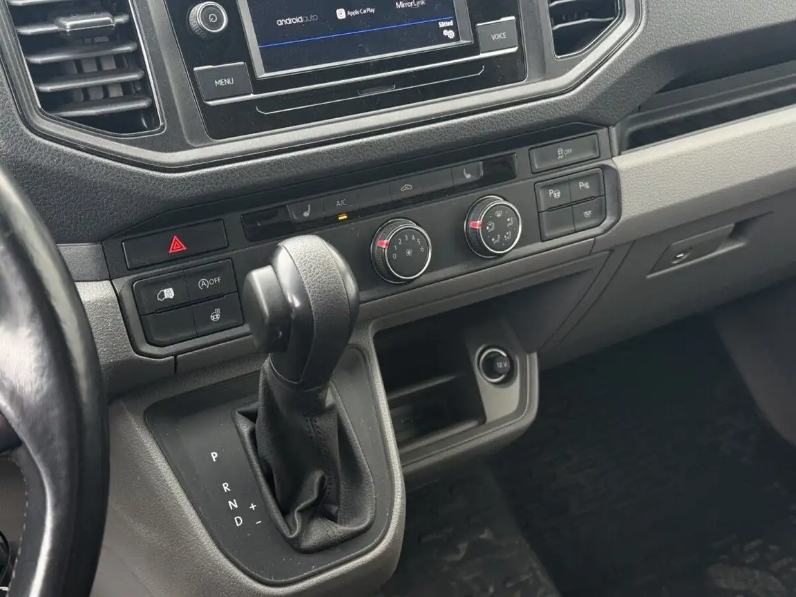 VOLKSWAGEN CRAFTER