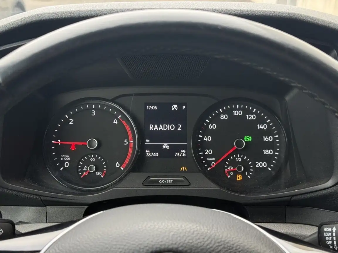 VOLKSWAGEN CRAFTER