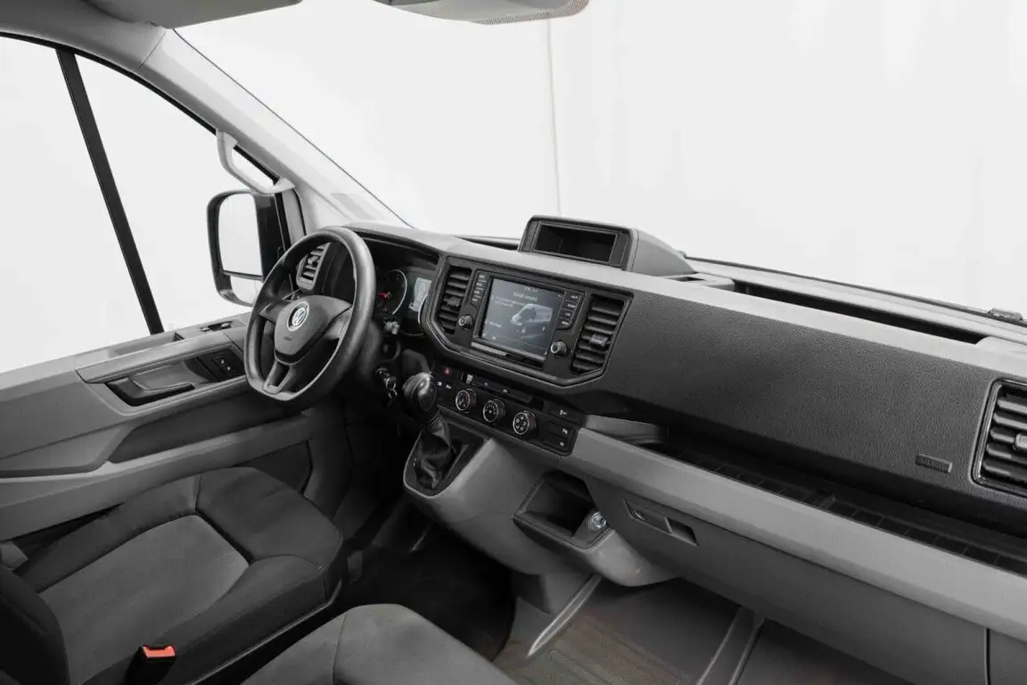 VOLKSWAGEN CRAFTER