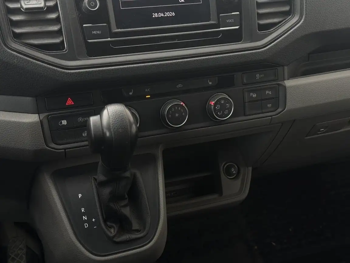 VOLKSWAGEN CRAFTER