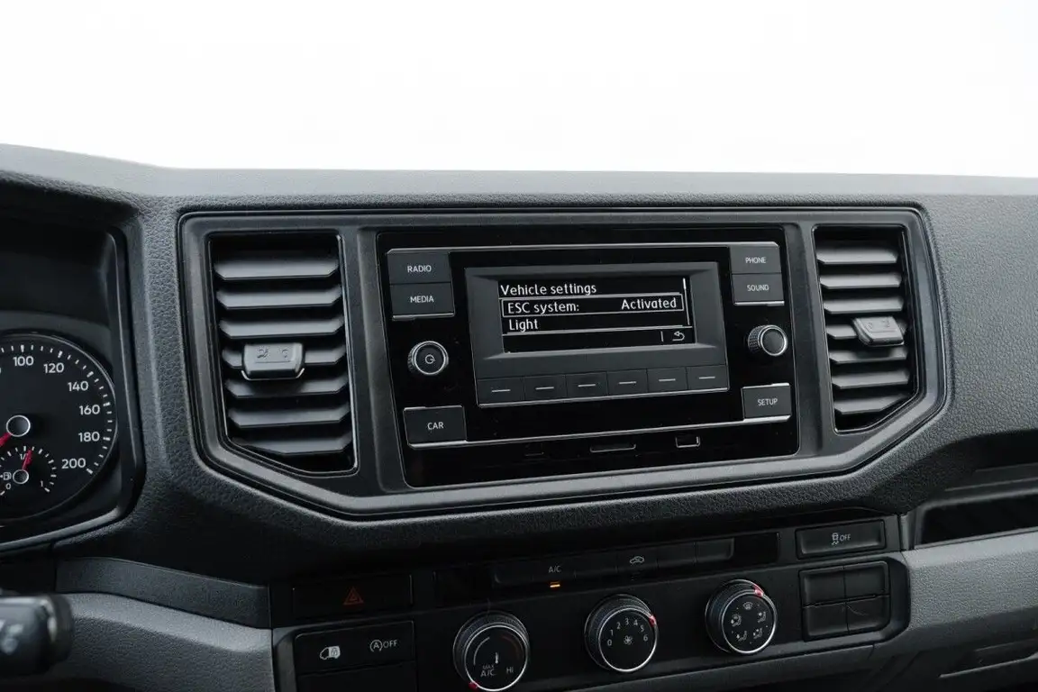 VOLKSWAGEN CRAFTER