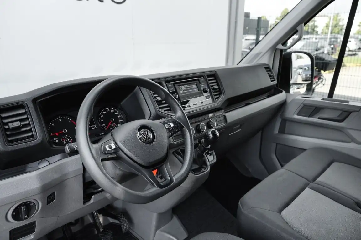 VOLKSWAGEN CRAFTER