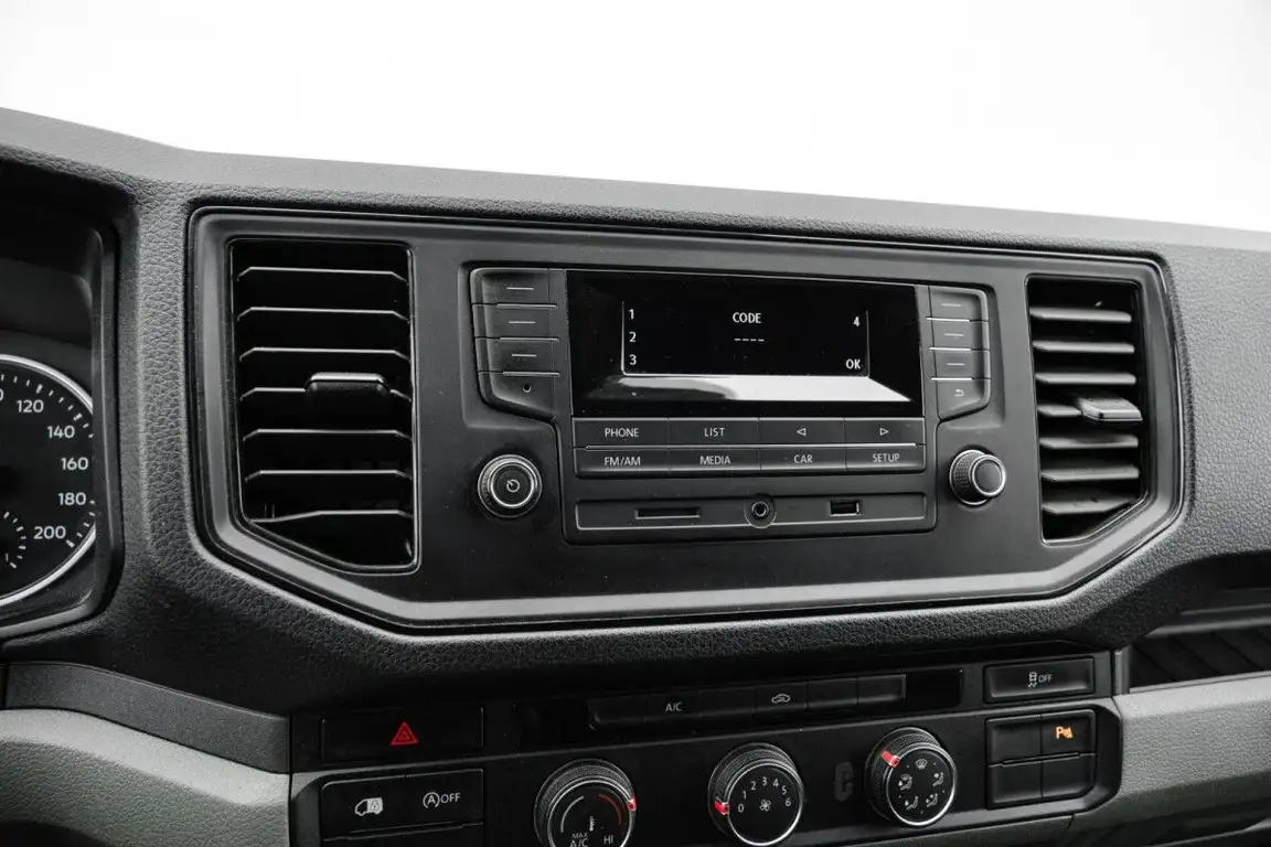 VOLKSWAGEN CRAFTER