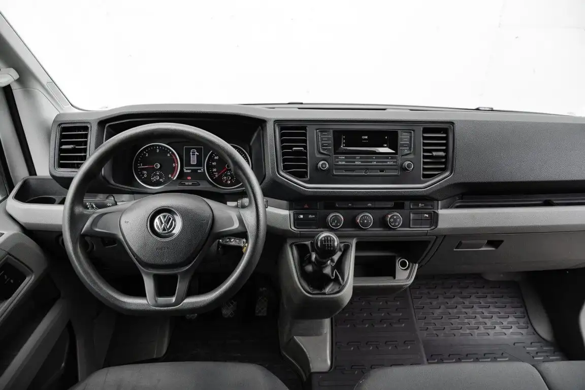 VOLKSWAGEN CRAFTER