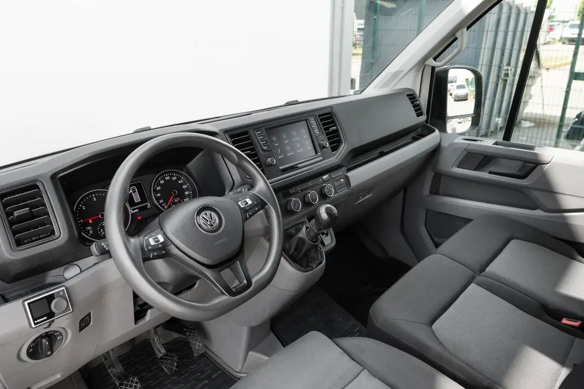 VOLKSWAGEN CRAFTER