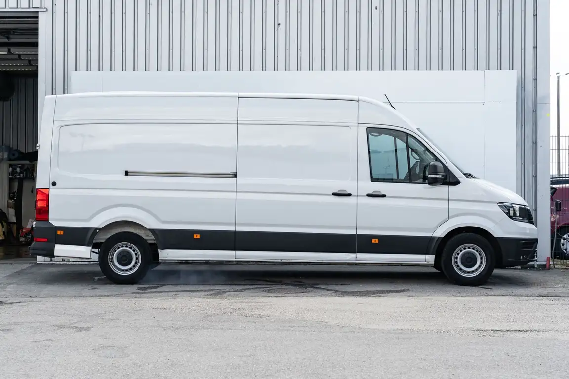 VOLKSWAGEN CRAFTER