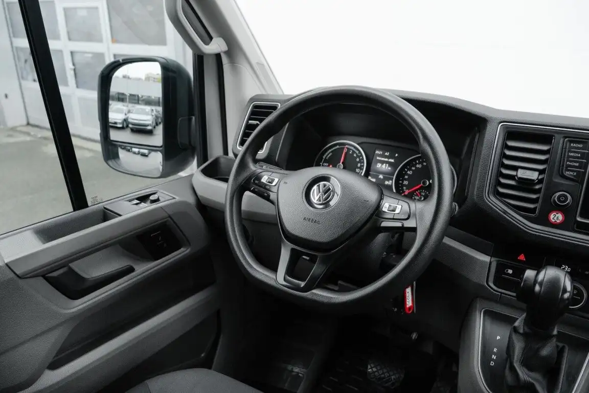 VOLKSWAGEN CRAFTER