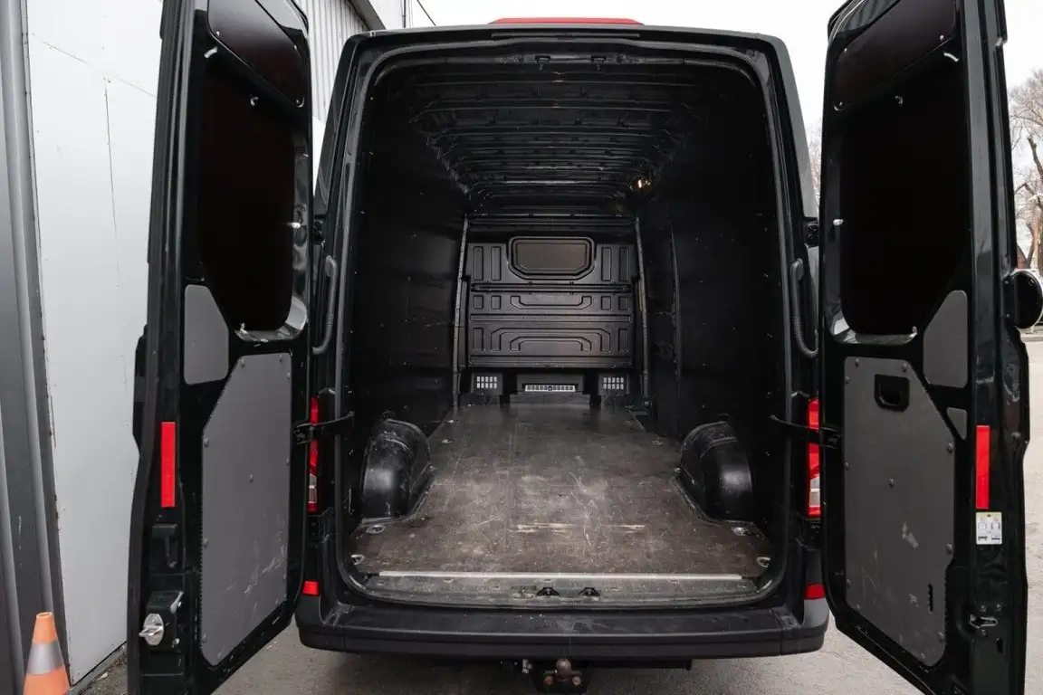 VOLKSWAGEN CRAFTER