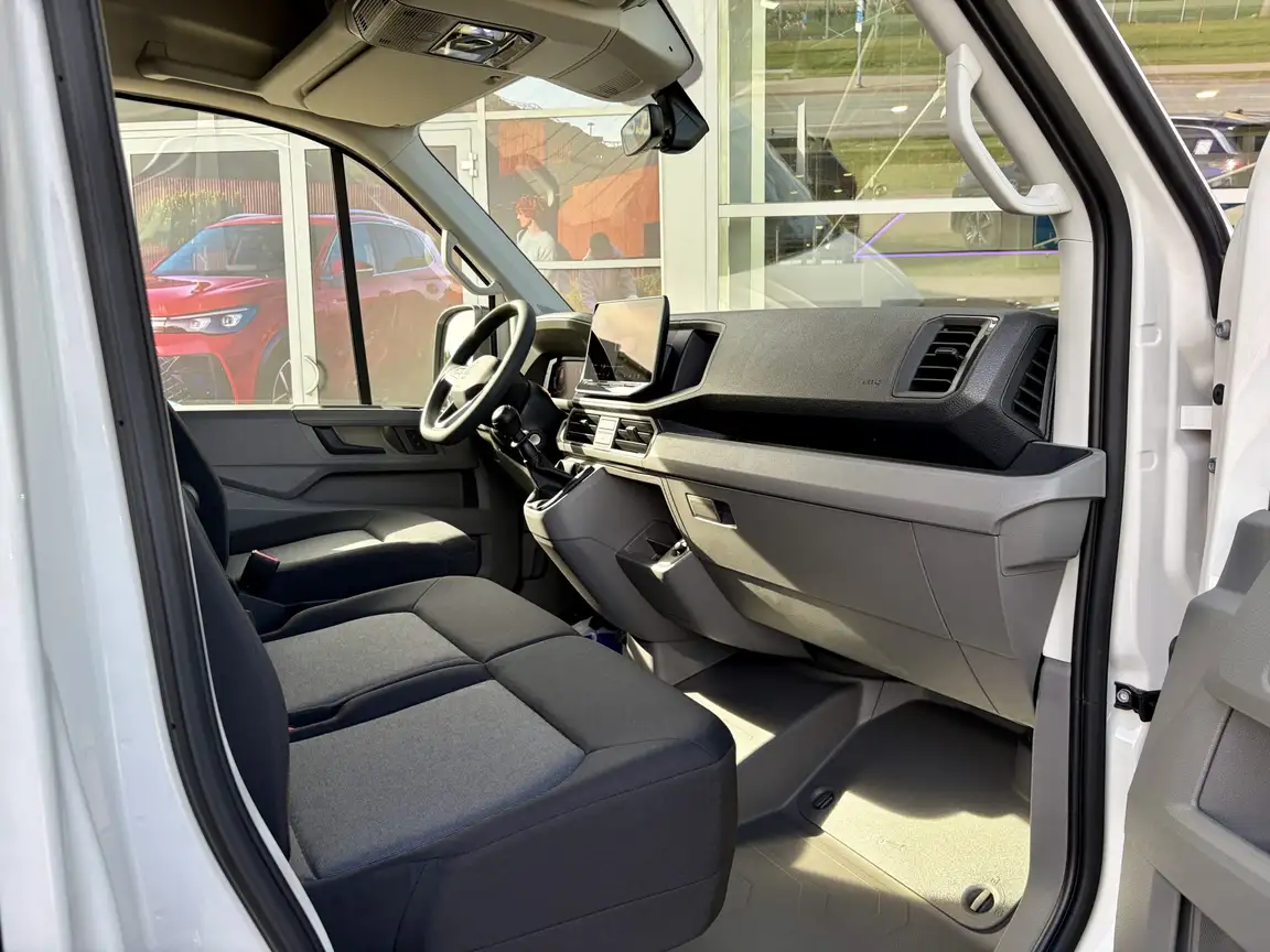 VOLKSWAGEN CRAFTER