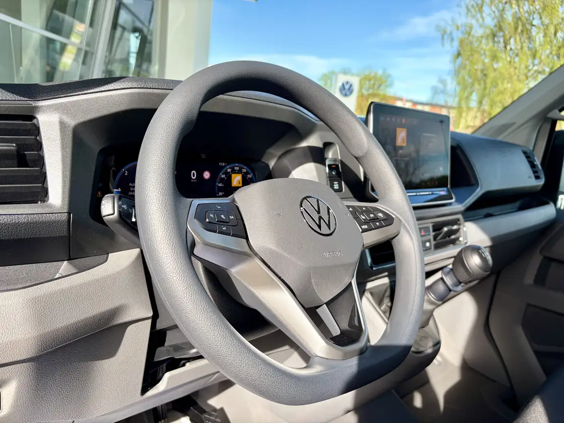 VOLKSWAGEN CRAFTER