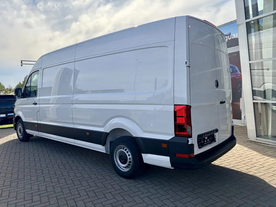 VOLKSWAGEN CRAFTER
