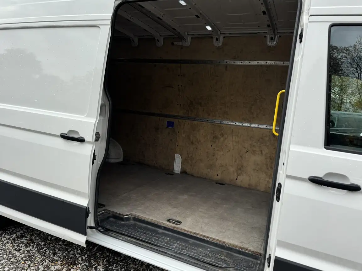 VOLKSWAGEN CRAFTER