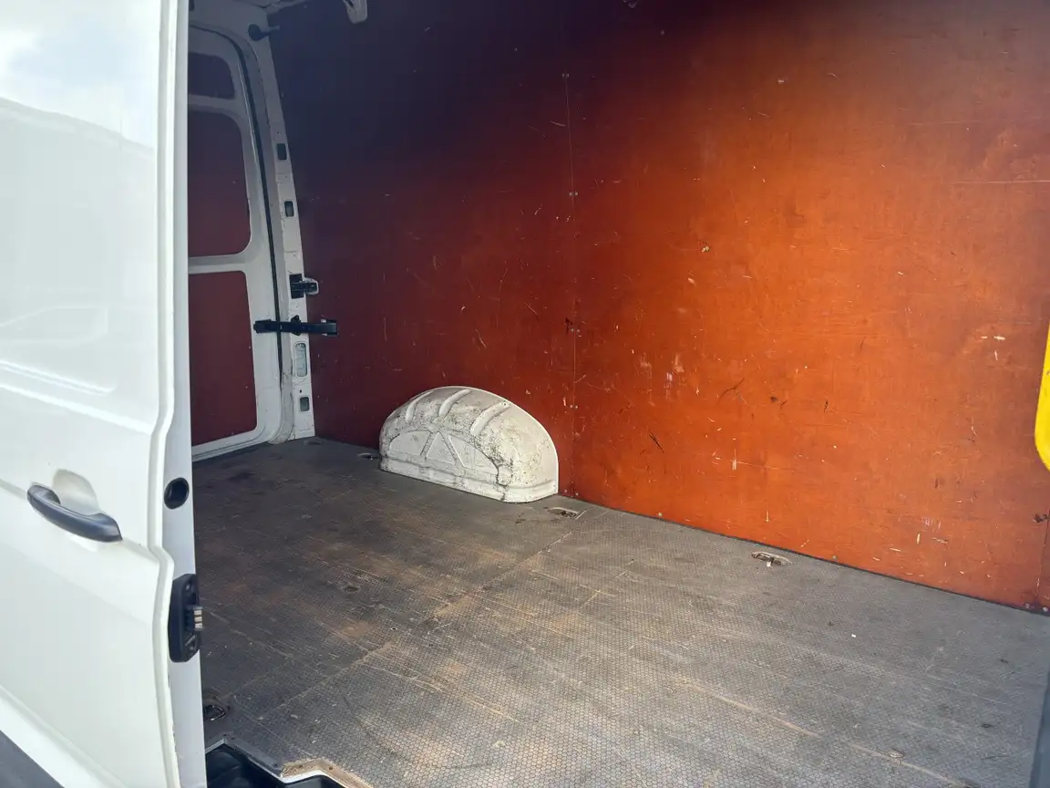 VOLKSWAGEN CRAFTER