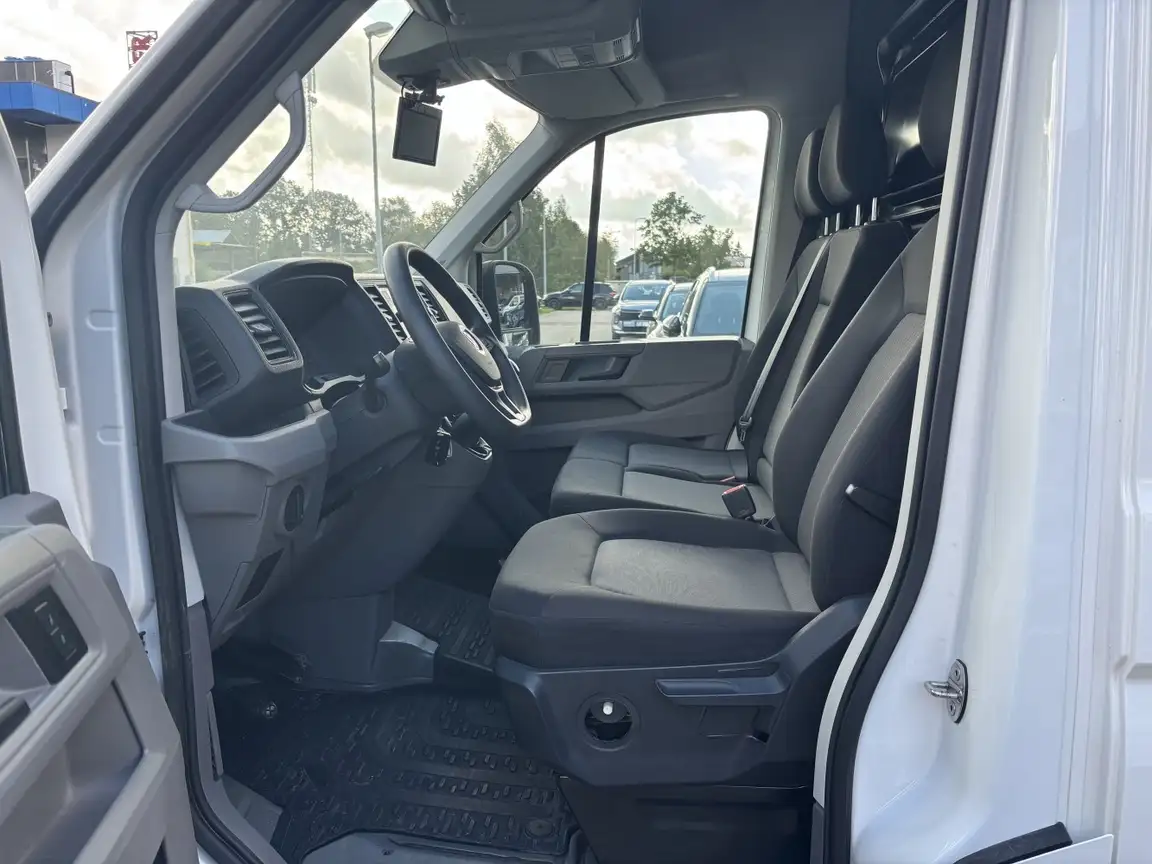 VOLKSWAGEN CRAFTER