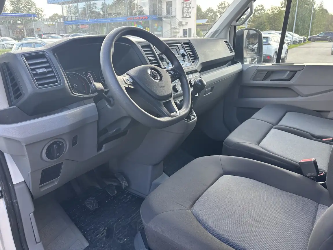 VOLKSWAGEN CRAFTER