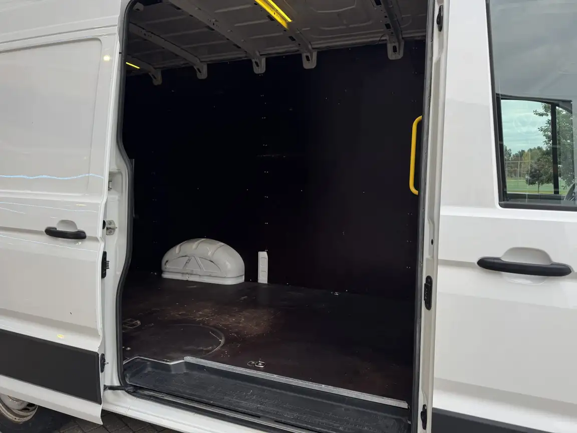 VOLKSWAGEN CRAFTER