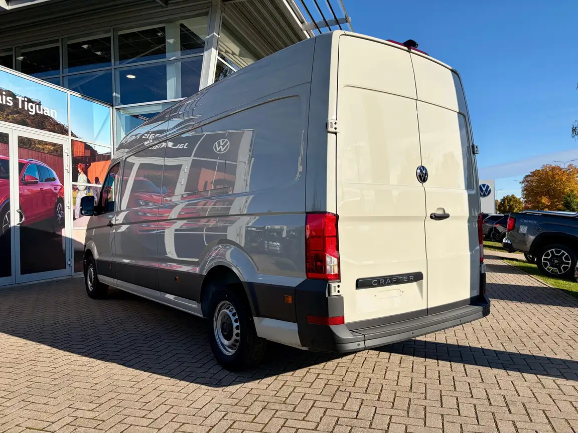 VOLKSWAGEN CRAFTER
