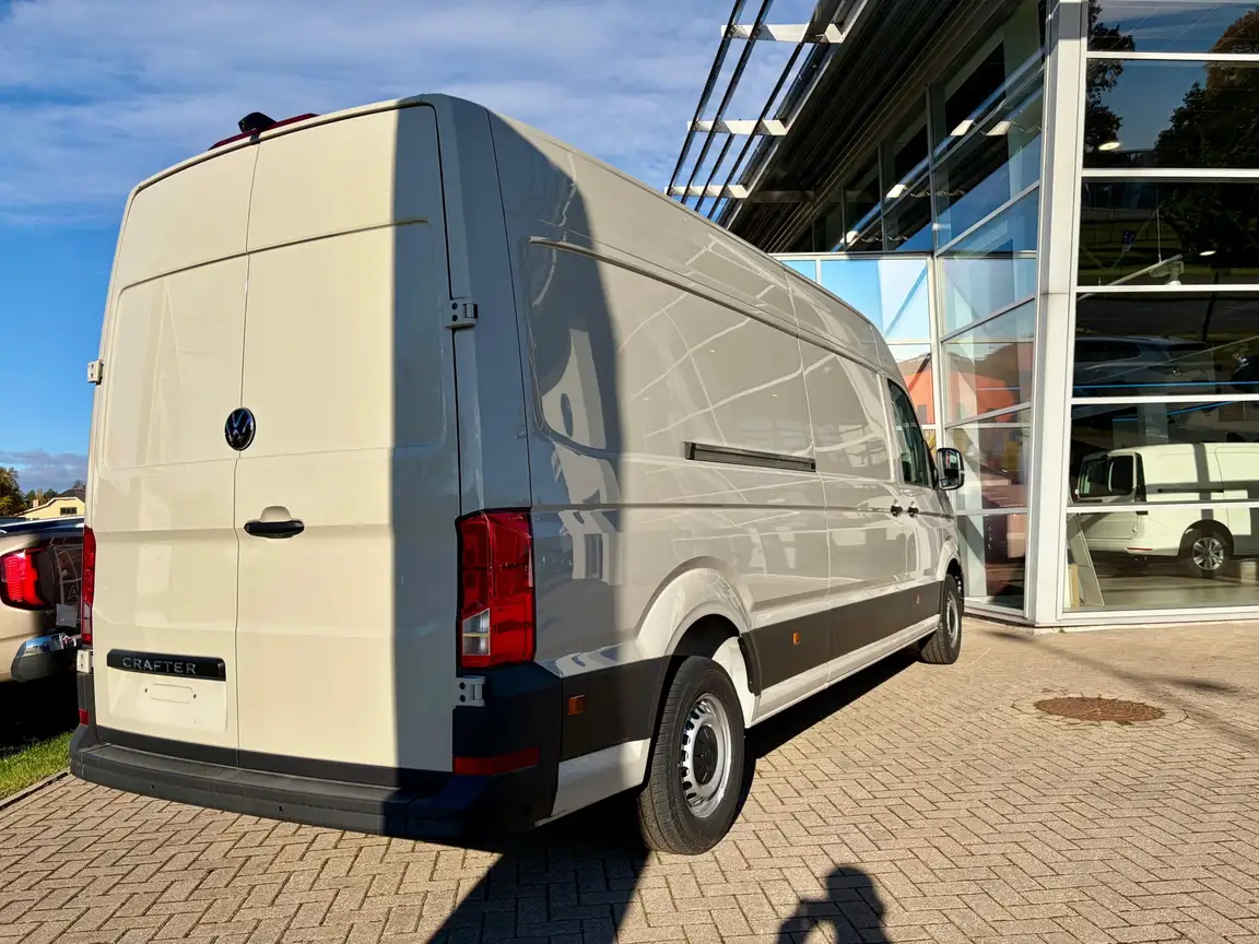 VOLKSWAGEN CRAFTER