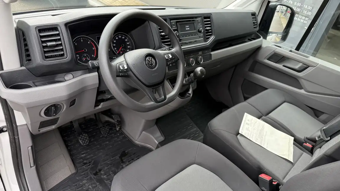 VOLKSWAGEN CRAFTER