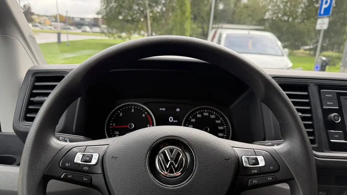 VOLKSWAGEN CRAFTER