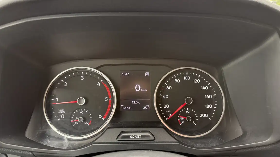 VOLKSWAGEN CRAFTER