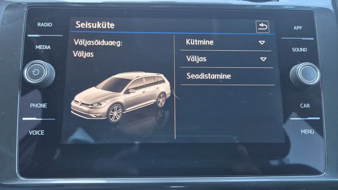 VOLKSWAGEN GOLF