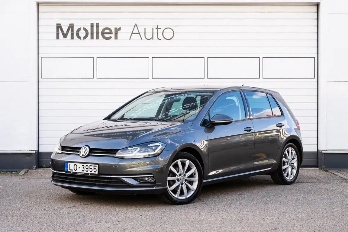 VOLKSWAGEN GOLF