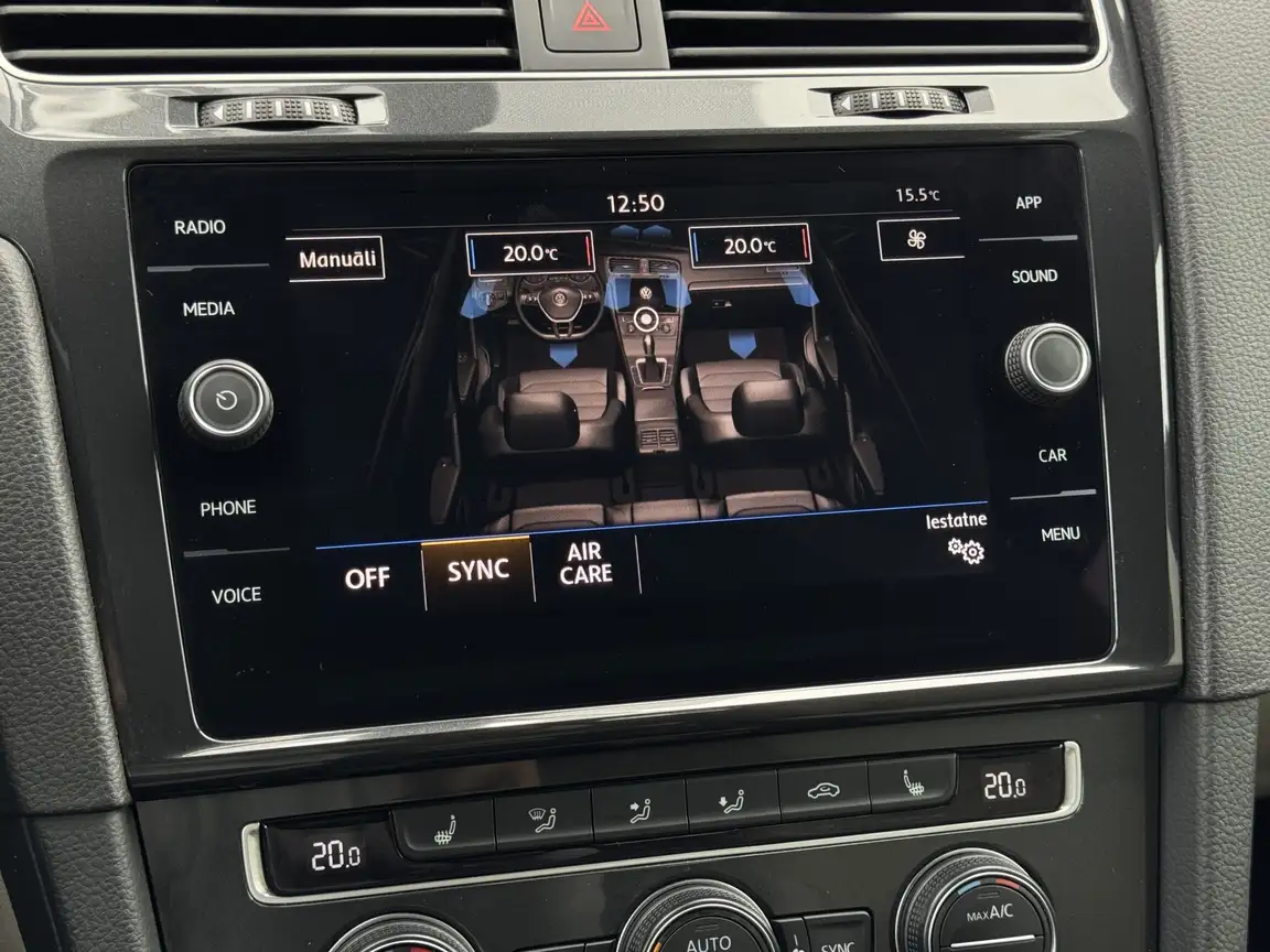 VOLKSWAGEN GOLF